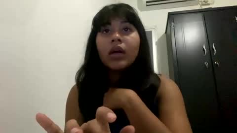 Snapshot of princess_jasmine18 chatting on November 10, 6:56 am Princess Jasmine online show from November 10, 6:56 am