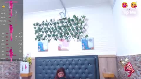 Snapshot of princess_martinez chatting on December 5, 5:50 pm Princess Martinez online show from December 5, 5:50 pm