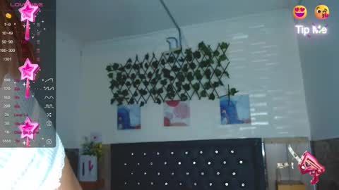 Snapshot of princess_martinez chatting on December 6, 8:51 pm Princess Martinez online show from December 6, 8:51 pm