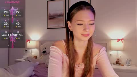 Princess Diana online show from February 4, 7:31 pm