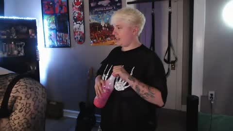 TomboyTease online show from July 1, 1:51 am