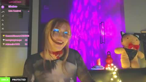 Yo Im Sofiee online show from April 17, 8:56 pm