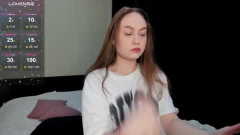 Snapshot of princess_sonya chatting on October 13, 1:49 am Sonya online show from October 13, 1:49 am