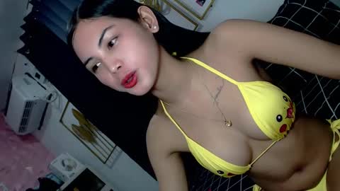 Snapshot of princess_stellaxx chatting on January 28, 5:24 pm Estela online show from January 28, 5:24 pm