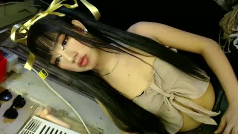 Snapshot of princess_thea123 chatting on January 8, 1:53 am  My Love online show from January 8, 1:53 am