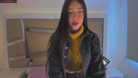 Snapshot of princess_tokyo_ chatting on January 18, 12:47 pm princess_tokyo_ online show from January 18, 12:47 pm