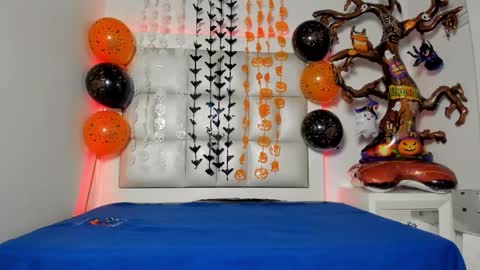 Snapshot of princess_tokyo_ chatting on October 6, 5:27 am princess_tokyo_ online show from October 6, 5:27 am