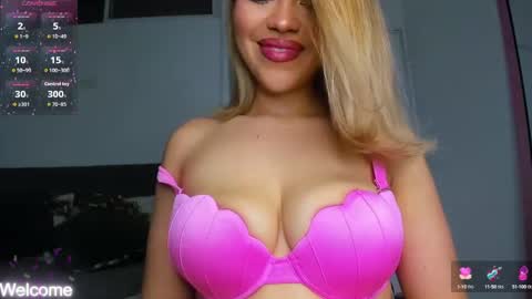 Snapshot of princessagt chatting on September 16, 10:11 pm  Call Me Cloe  online show from September 16, 10:11 pm