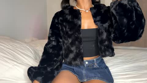 Princess Aleah online show from December 8, 12:07 am