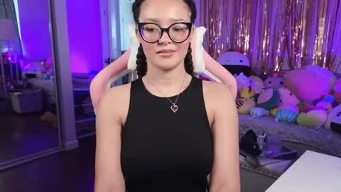 Snapshot of princessamberrrxo chatting on April 26, 2:42 am Amber online show from April 26, 2:42 am