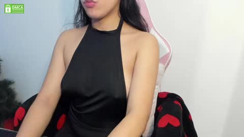 Snapshot of princesse_katey chatting on January 11, 2:58 pm miss me check out my YT   online show from January 11, 2:58 pm