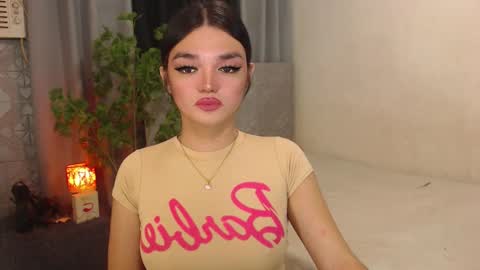 Snapshot of princesshugecumontop chatting on January 11, 1:53 pm PrincessDONT FORGET TO FOLLOW ME online show from January 11, 1:53 pm