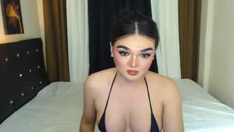 PrincessDONT FORGET TO FOLLOW ME online show from April 29, 4:33 pm