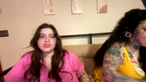 princessviccxo online show from April 16, 4:13 am