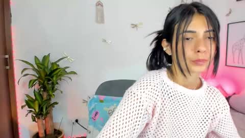 princessluna_14 online show from February 4, 9:09 pm