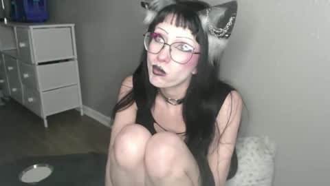 Snapshot of princessminxxy chatting on January 25, 4:23 am princessminxxy online show from January 25, 4:23 am