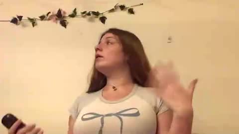 Snapshot of princesssnowflk84 chatting on July 6, 10:23 pm princesssnowflk84 online show from July 6, 10:23 pm