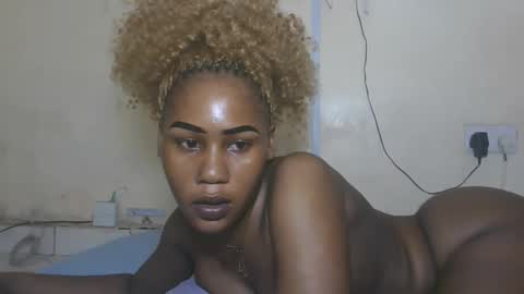 FENNY online show from November 4, 2:05 pm