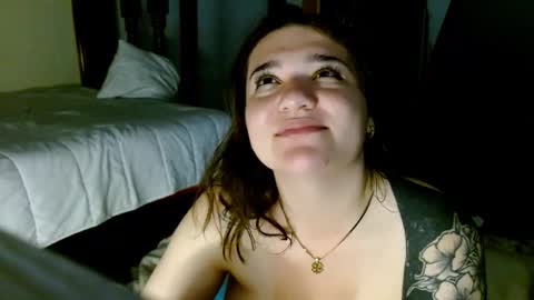 Snapshot of prismm_ chatting on November 8, 5:40 am prismm_ online show from November 8, 5:40 am