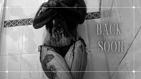 Snapshot of prismm_ chatting on November 12, 11:10 am prismm_ online show from November 12, 11:10 am