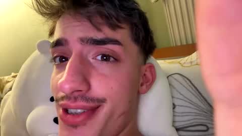 privenightz online show from April 6, 5:03 pm