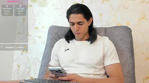 Snapshot of privilegewc chatting on July 24, 3:59 am privilegewc online show from July 24, 3:59 am