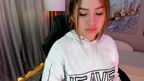 Priya Rose online show from January 7, 9:25 pm