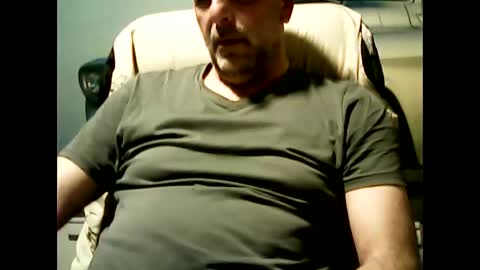 ----- online show from February 16, 6:04 pm