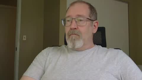 Snapshot of professor21255 chatting on July 7, 12:31 pm professor21255 online show from July 7, 12:31 pm