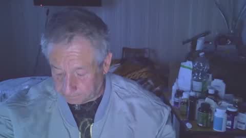 projectorepson online show from April 21, 6:44 pm