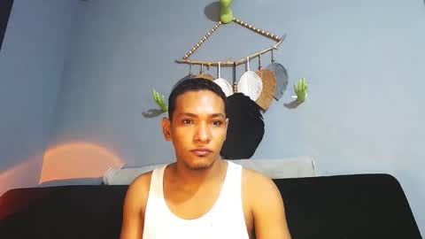 Snapshot of prometo23cm chatting on June 5, 11:38 am Grande y Gruesa online show from June 5, 11:38 am