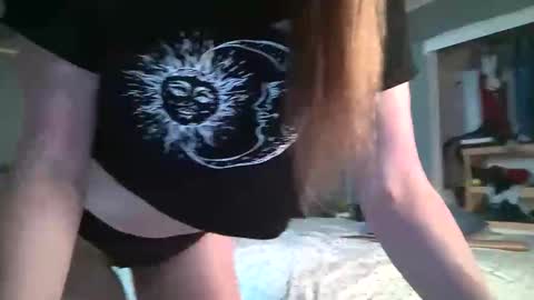 Snapshot of properfuct chatting on November 3, 7:53 am Properfuct online show from November 3, 7:53 am