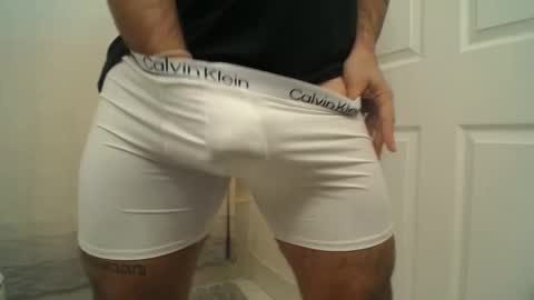 proseccopapi23 online show from February 1, 4:44 am