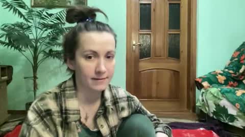 proud sweet 21 online show from May 15, 11:01 pm