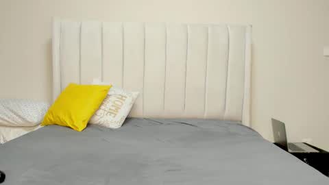 proudafricaka online show from November 3, 4:36 am