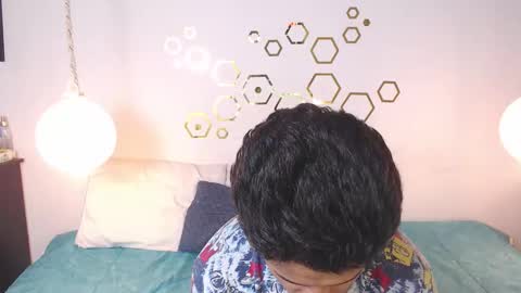 Adris  Juan online show from December 4, 4:00 am