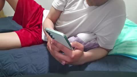 Prozacplz online show from April 26, 4:32 am