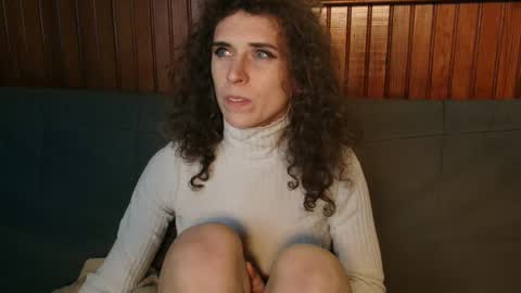 prxscillia_tx online show from February 9, 6:16 pm