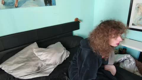 prxscillia_tx online show from March 30, 2:40 pm