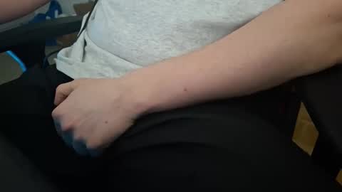 pryli27 online show from April 4, 10:40 pm