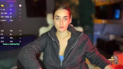 Snapshot of ps6pro chatting on October 25, 8:14 pm Queen of Pain online show from October 25, 8:14 pm