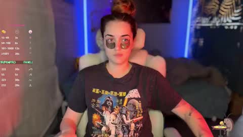 Snapshot of ps6pro chatting on November 10, 8:24 am Queen of Pain online show from November 10, 8:24 am