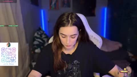 Queen of Pain online show from February 14, 1:41 pm