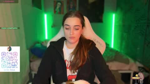 Queen of Pain online show from February 21, 5:14 pm