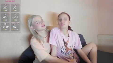 Snapshot of pssska chatting on February 19, 2:57 pm pssska online show from February 19, 2:57 pm