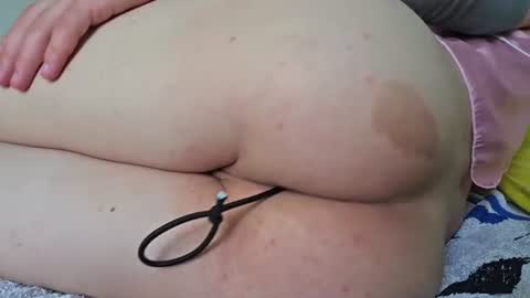 Snapshot of publicasswhore chatting on July 16, 8:42 am PublicAssWhore online show from July 16, 8:42 am
