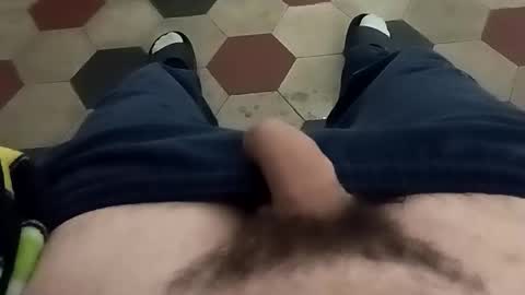 Snapshot of puccciaccios chatting on October 19, 10:21 pm puccciaccios online show from October 19, 10:21 pm