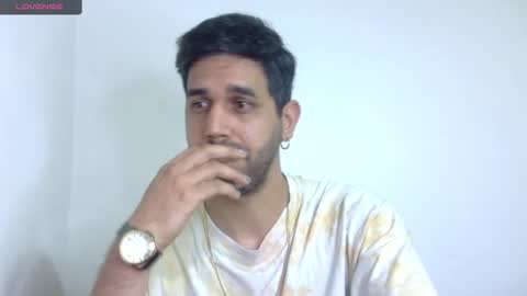 Snapshot of puch16 chatting on January 19, 11:21 pm Diego online show from January 19, 11:21 pm