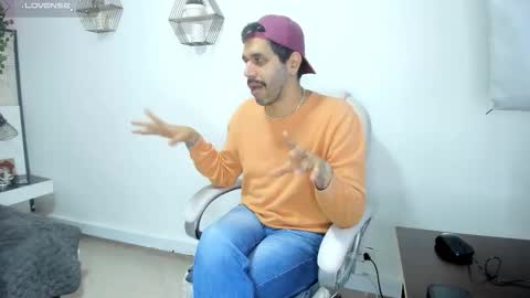 Snapshot of puch16 chatting on October 2, 4:47 pm Diego online show from October 2, 4:47 pm
