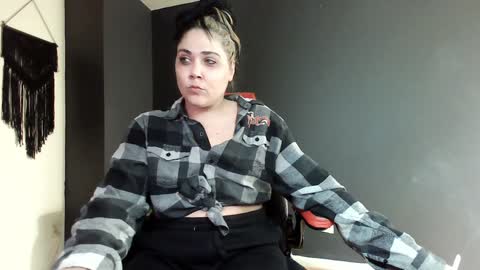 Krystle online show from January 20, 3:04 am